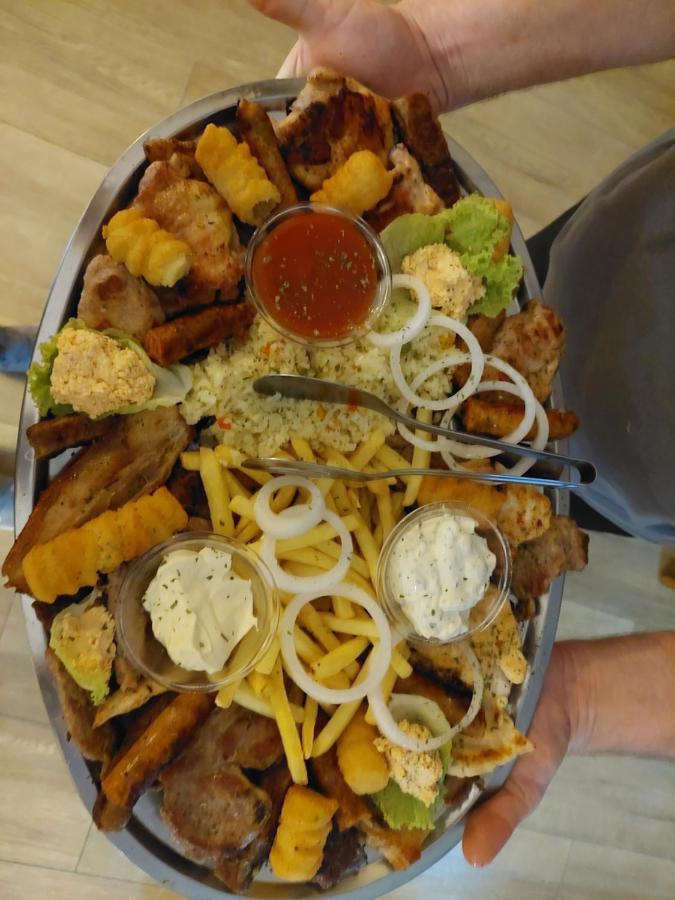 Restoran Bmb 호텔 Odžak 외부 사진