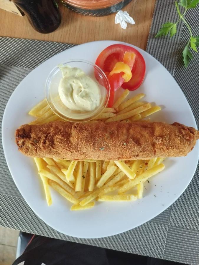 Restoran Bmb 호텔 Odžak 외부 사진